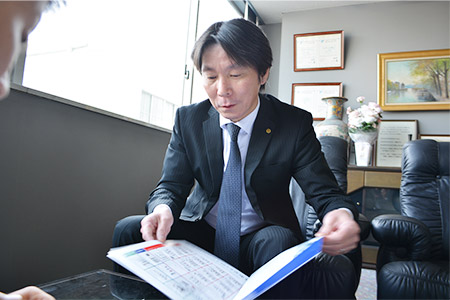 田村 応友